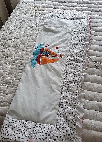 Nakışlı Beyaz Çocuk Uyku Seti - Görsel 5