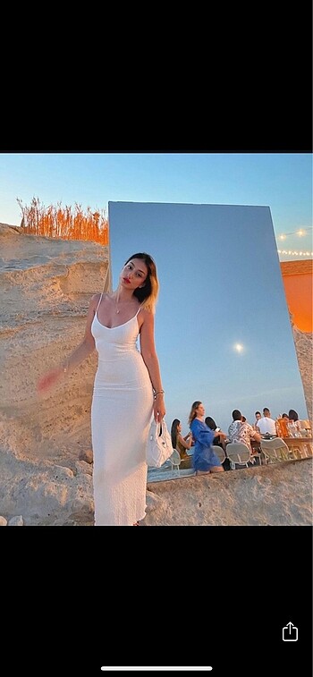BERSHKA BEYAZ UZUN RUSTİK ELBİSE