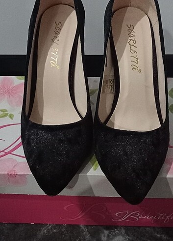 Siyah kışlık süet stiletto