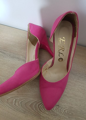 40 Beden Pembe Süet Stiletto Topuklu Kadın Ayakkabı