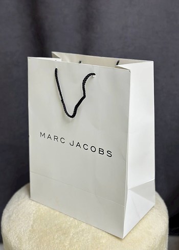 Marc Jacobs Marc Jacobs karton Çanta