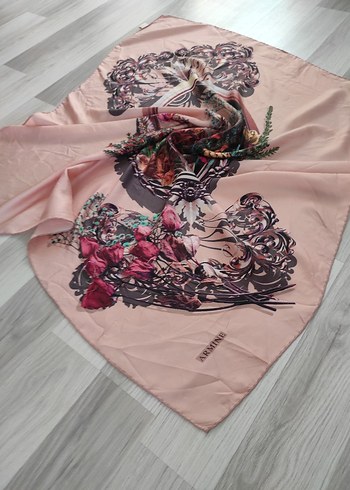 Armine marka ipek eşarp