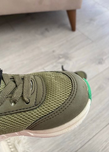 24 Beden Lc waikiki ayakkabı
