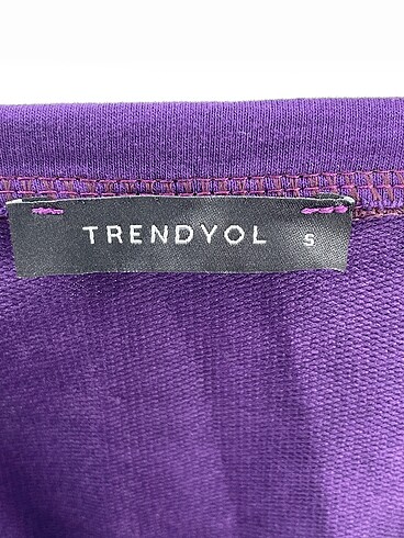 s Beden çeşitli Renk Trendyol & Milla Sweatshirt %70 İndirimli.