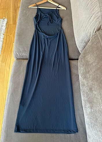 m Beden pull&bear marka medium uzun elbise