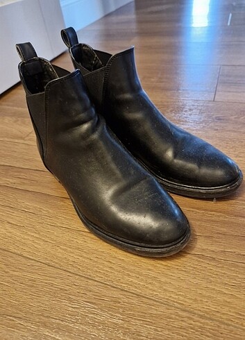 37 Beden ninewest marka 37 numara siyah kadın bot