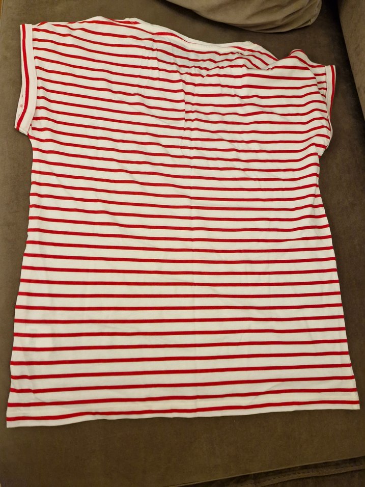 Kırmızı Çizgili Baskılı Kadın Tişört - Görsel 5