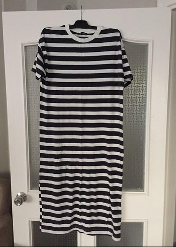 Çizgili Rahat Kesim kadın elbise - Görsel 3