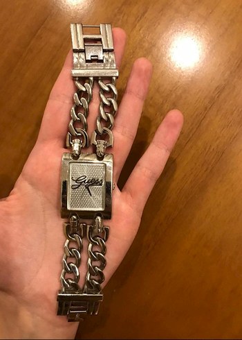 Gri Kadın Saat, Tokalı, Minimalist Tarz - Görsel 4