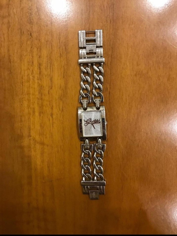 Gri Kadın Saat, Tokalı, Minimalist Tarz - Görsel 5