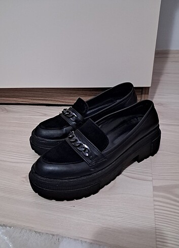 KADIN SIYAH OXFORD/LOAFER