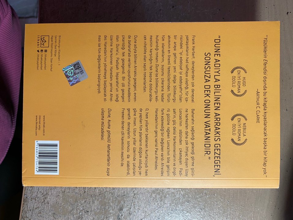 Dune - Arrakis Gezegeni Üzerine Bilimkurgu Romanı - Görsel 2