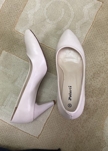 Beyaz polaris topuklu ayakkabı - Görsel 2