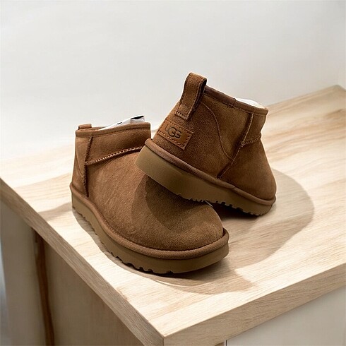 Ugg Classic Ultra Mini Chestnut
