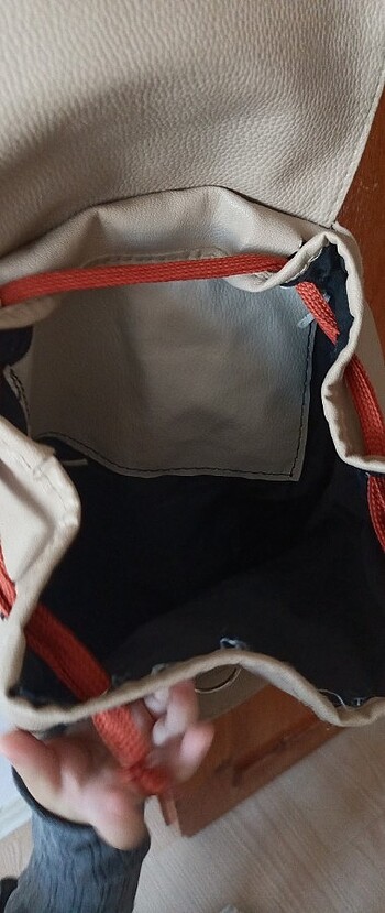 Sırt çantası  - Görsel 3