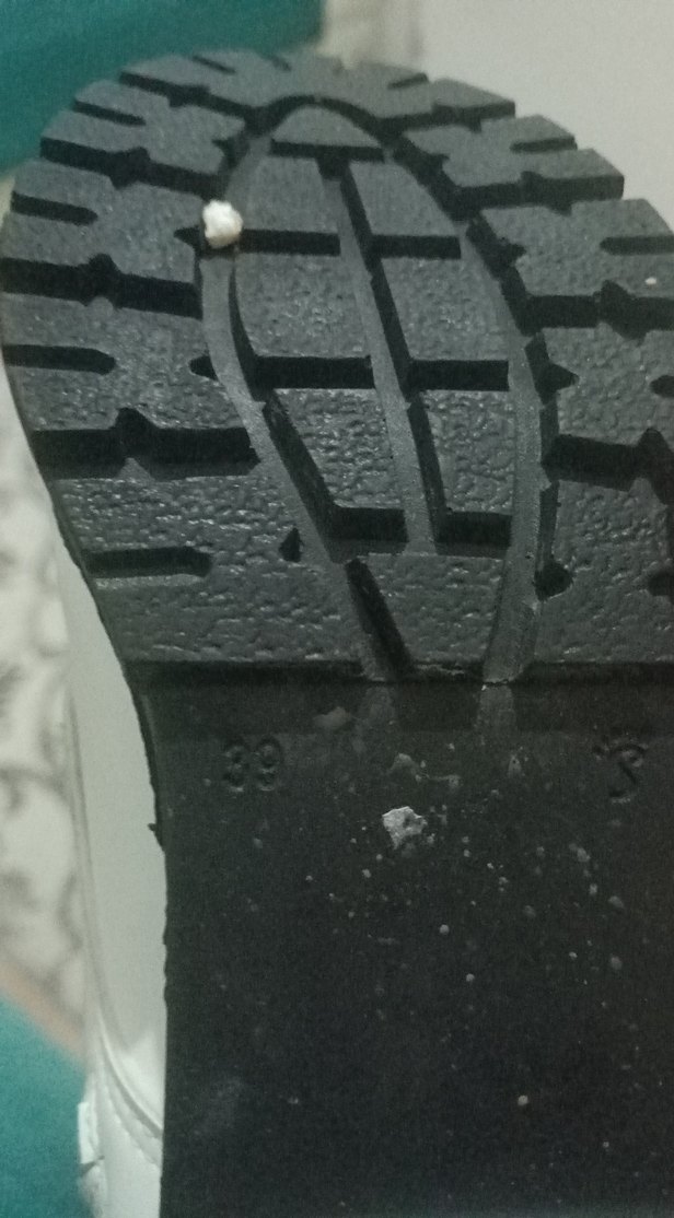 Beyaz Rugan Bağcıklı Kadın Bot - Görsel 4