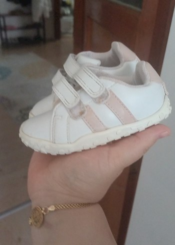 Kız Çocuk Beyaz Cırtcırtlı Spor Ayakkabı - Görsel 2