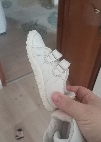 Kız Çocuk Beyaz Cırtcırtlı Spor Ayakkabı - Görsel 4