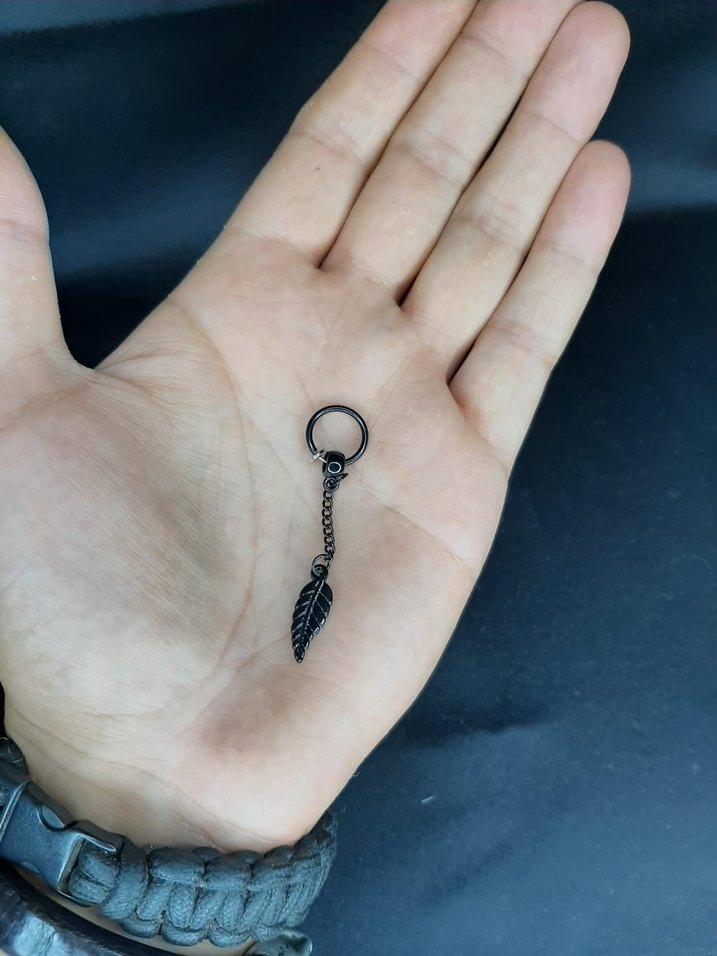 Zincir Detaylı Siyah Gotik Erkek Çelik Küpe - Görsel 2