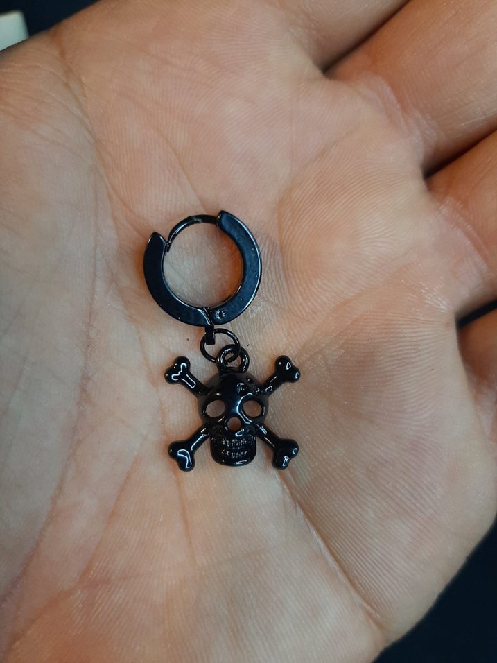 Siyah Gotik Çelik  Küpe - Görsel 2