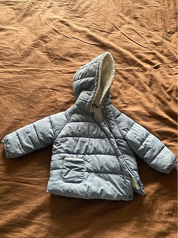 H&M Mont