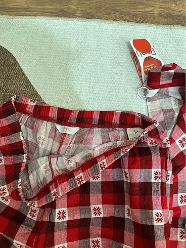 l Beden kırmızı Renk Penti Pijama takımı