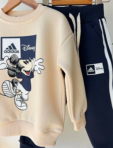 8 Yaş Beden Adidas Mickey takım