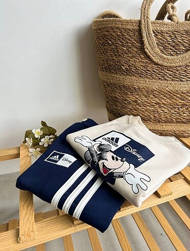 Adidas Mickey takım
