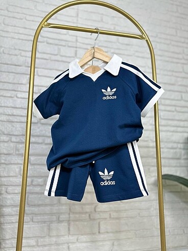 Adidas şortlu takım