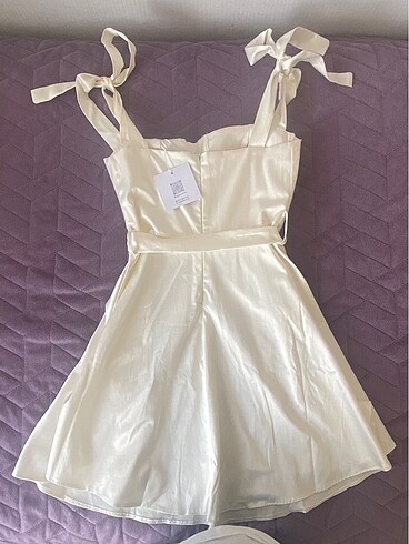 36 Beden beyaz Renk eyyo.com.tr Dream Gown Saten Elbise