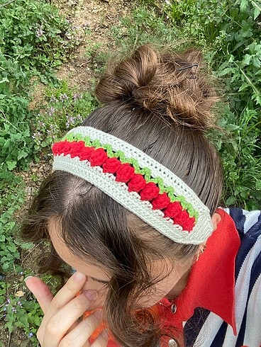 Diğer Çilek görünümlü örme bandana