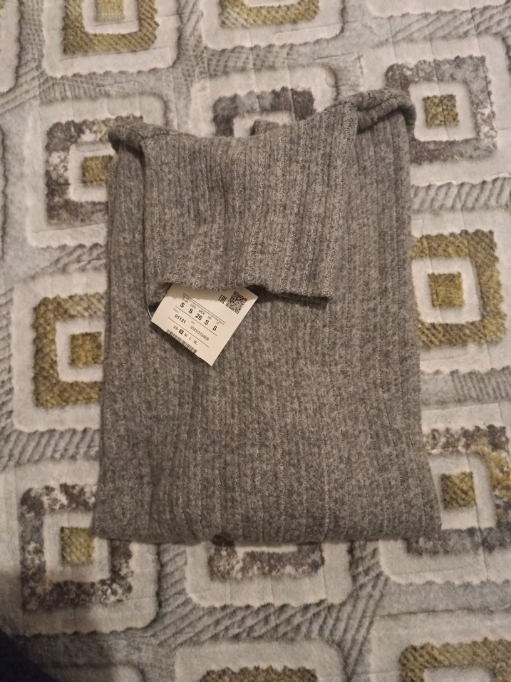 Gri Kadın Yün Boğazlı Kazak - Görsel 3