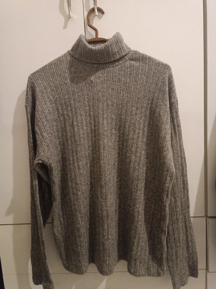 Gri Kadın Yün Boğazlı Kazak - Görsel 2