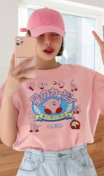 Pembe tişört