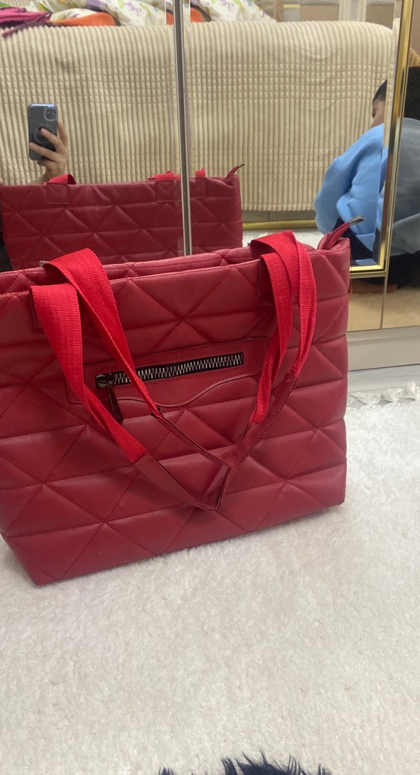 Kırmızı Fermuarlı Kadın Çanta - Görsel 3