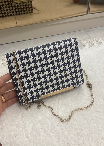 Kare Desenli Zincir Askılı Kadın Çanta - Görsel 3