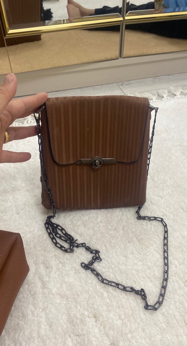 Zincir Detaylı Kahverengi Deri Kadın Çanta - Görsel 2