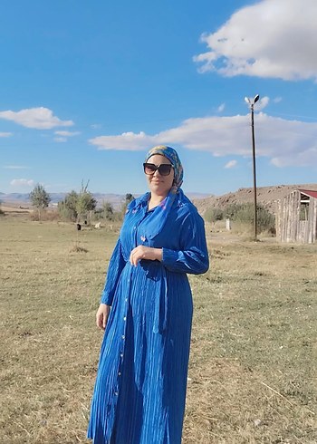 Gri Piliseli Uzun Denim Elbise - Görsel 2