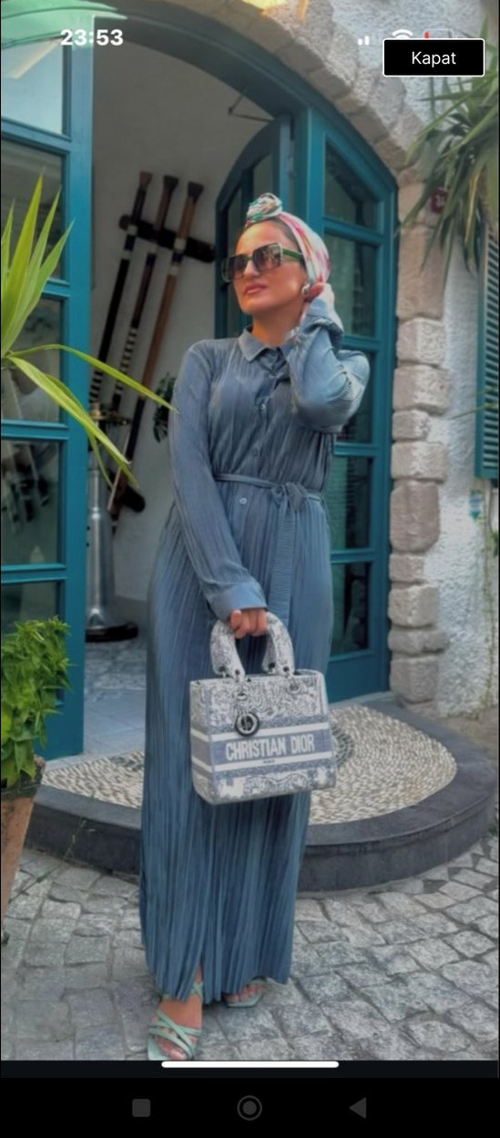 Gri Piliseli Uzun Denim Elbise - Görsel 3