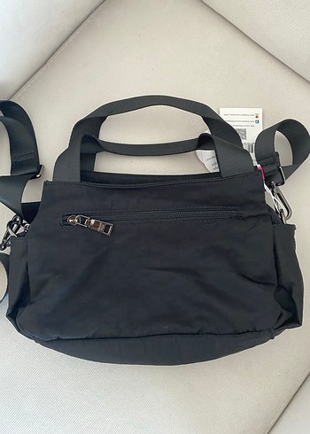 Siyah Kadın Çapraz Askılı Çanta - Görsel 3