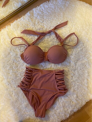 Penti pembe bikini takımı
