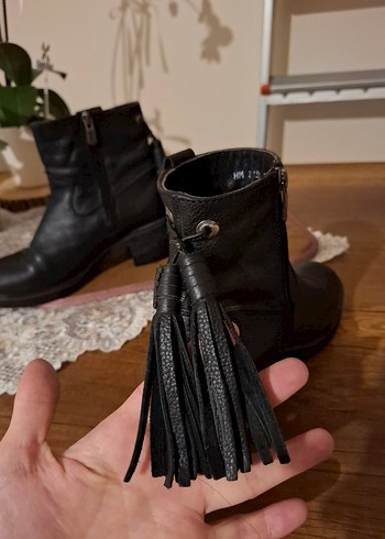 Tanca Siyah Deri Tokalı Biker Kadın Bot - Görsel 7