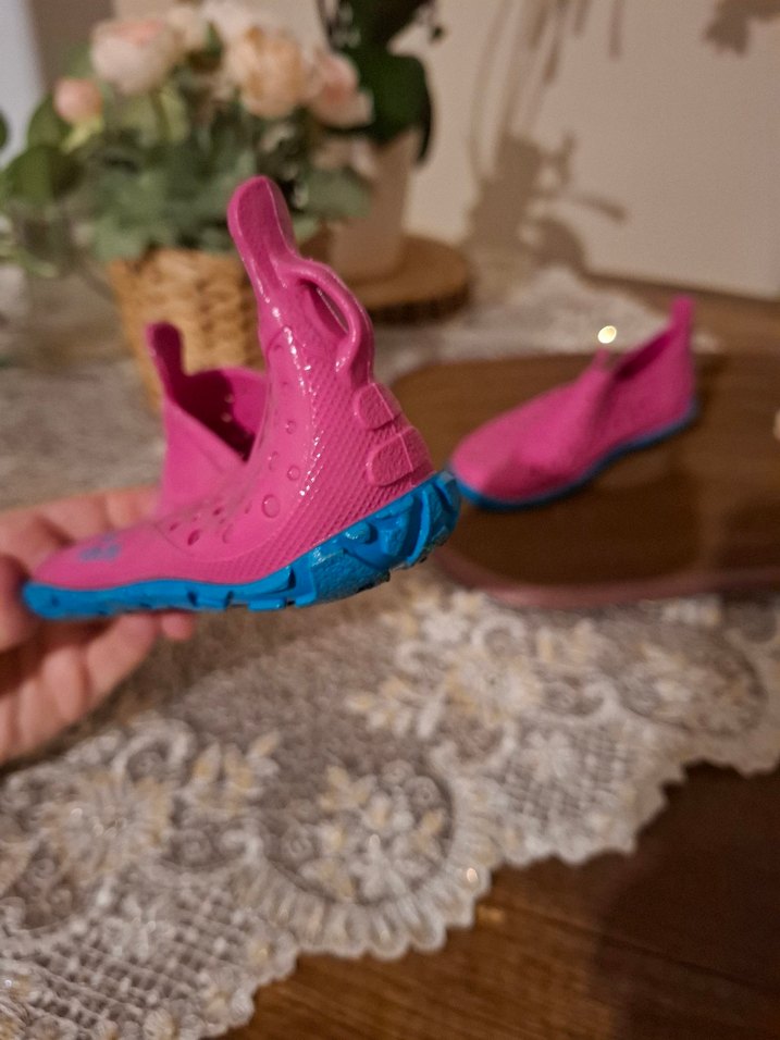 Kız Çocuk Renkli Pembe Kaydırmaz Ayakkabı - Görsel 4