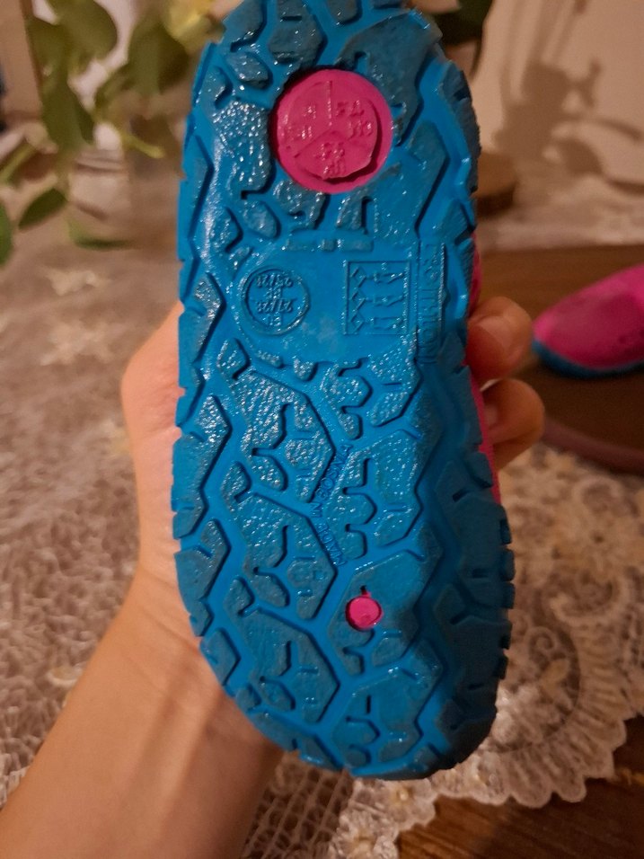 Kız Çocuk Renkli Pembe Kaydırmaz Ayakkabı - Görsel 3