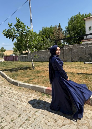 Tajna Moda Lacivert Drapeli Uzun Kollu Tesettür Elbise
