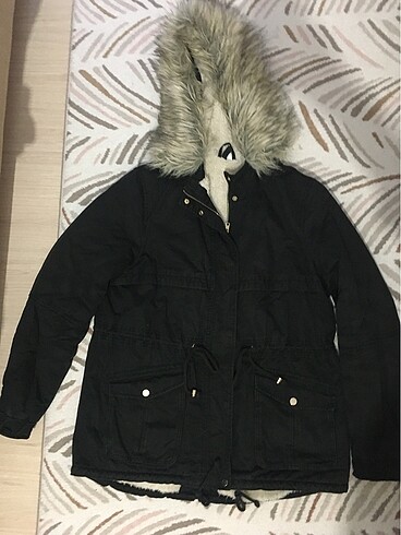 H&M kürklü parka