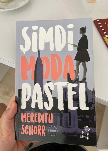 Şimdi Moda Pastel - Meredith Schorr