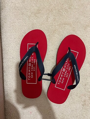 Orjianl tommy hilfiger terlik
