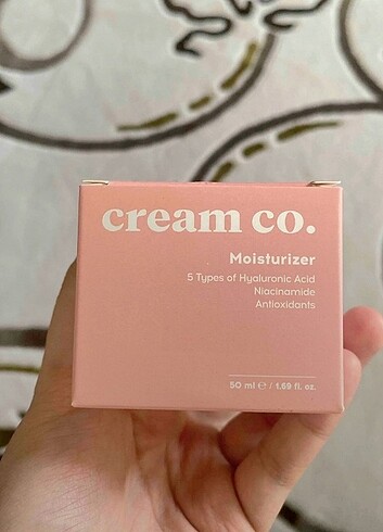CREAM CO. CİLT TONU EŞİTLEYİCİ