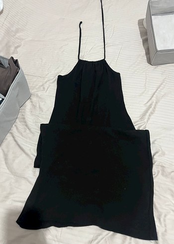 Zara Siyah İnce Askili Minimal Elbise